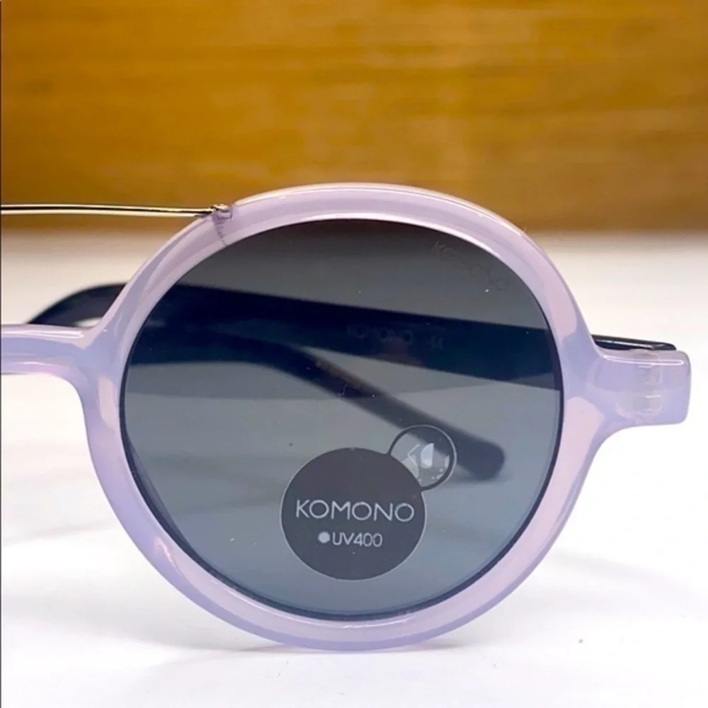 New KOMONO Vivien Violet / Black Sunglasses purple round